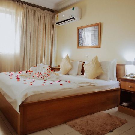 Hotel Marjorie 'Y' Tema Εξωτερικό φωτογραφία