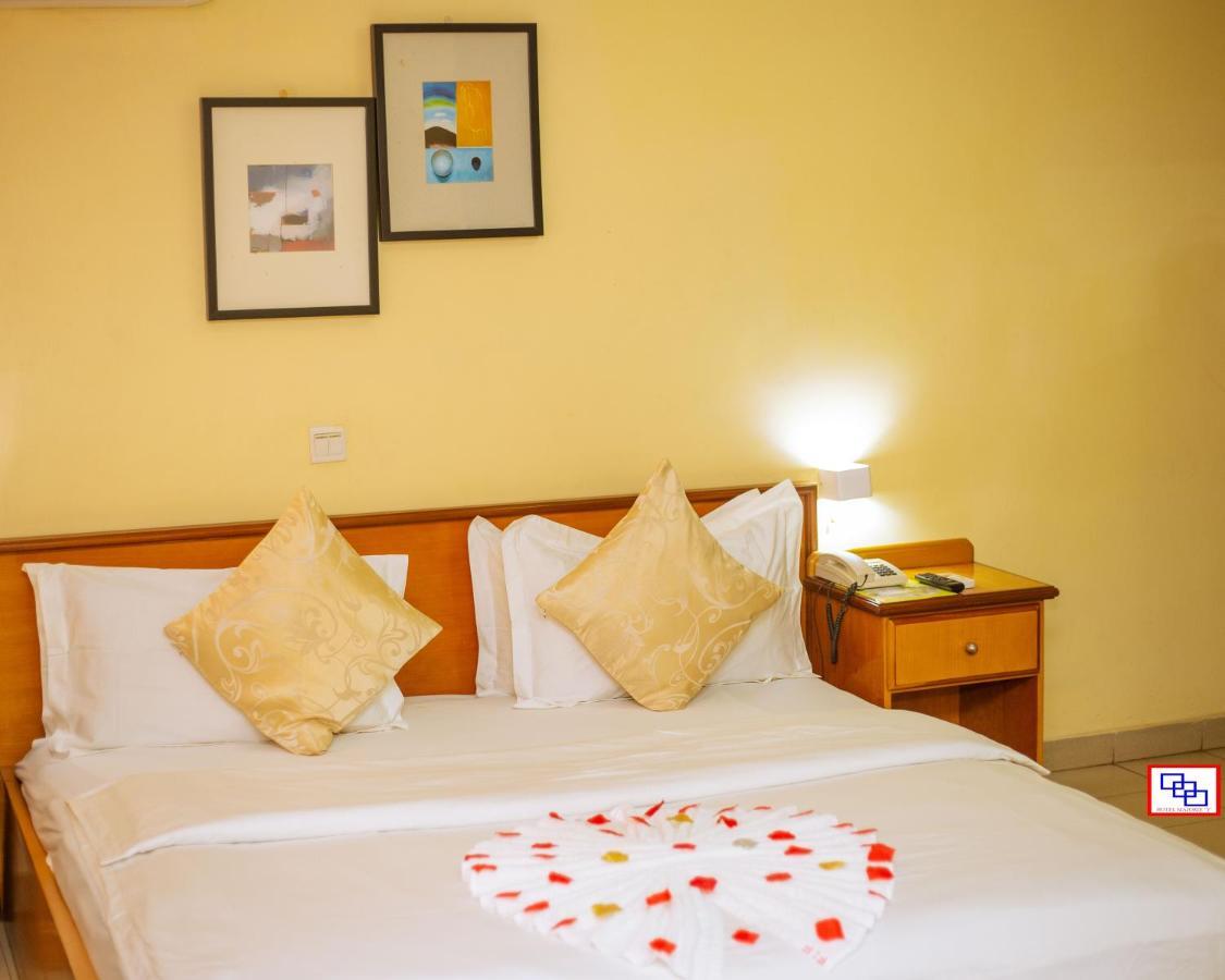 Hotel Marjorie 'Y' Tema Εξωτερικό φωτογραφία