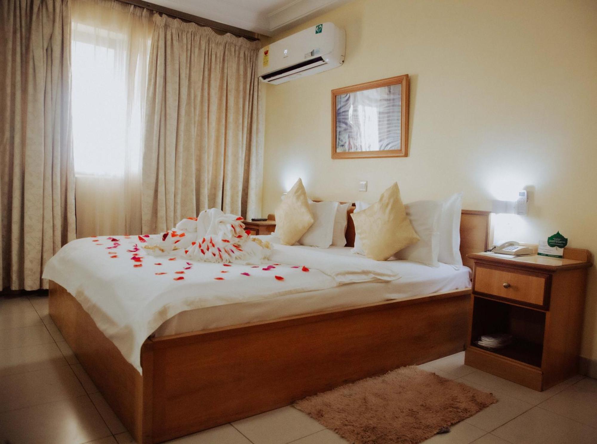 Hotel Marjorie 'Y' Tema Εξωτερικό φωτογραφία
